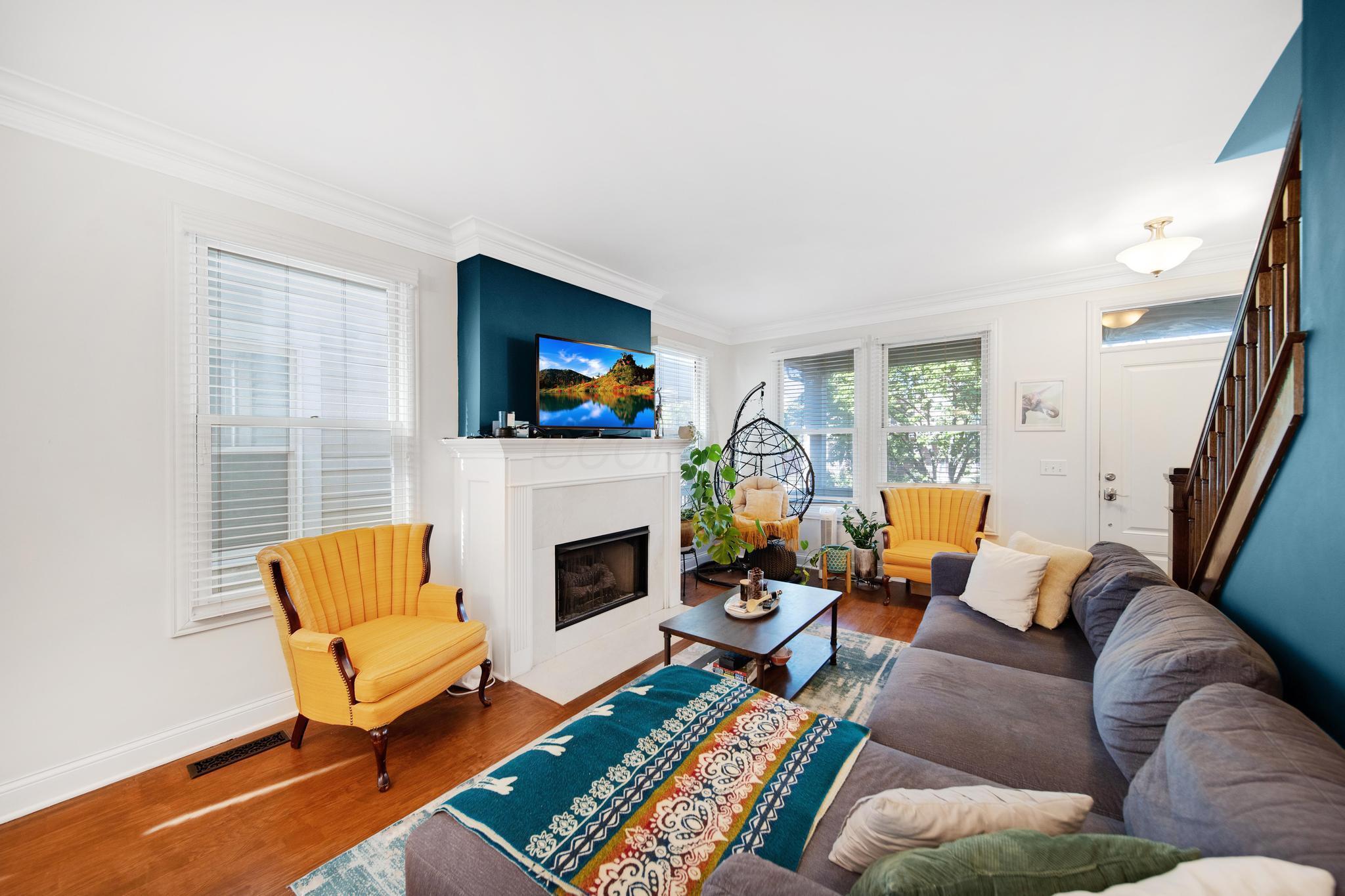 1018 Perry Street 10-101