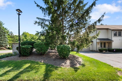 Tiny photo for 1047 Pinewood Lane 9-5 #9-5, Gahanna, OH 43230 (MLS # 226029830)