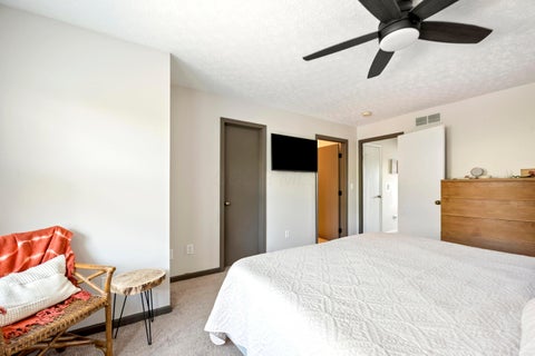 Tiny photo for 1047 Pinewood Lane 9-5 #9-5, Gahanna, OH 43230 (MLS # 226029830)