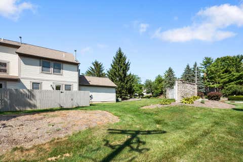 Tiny photo for 1047 Pinewood Lane 9-5 #9-5, Gahanna, OH 43230 (MLS # 226029830)