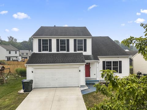 Photo of 8579 Abilene Drive, Blacklick, OH 43004 (MLS # 226027383)