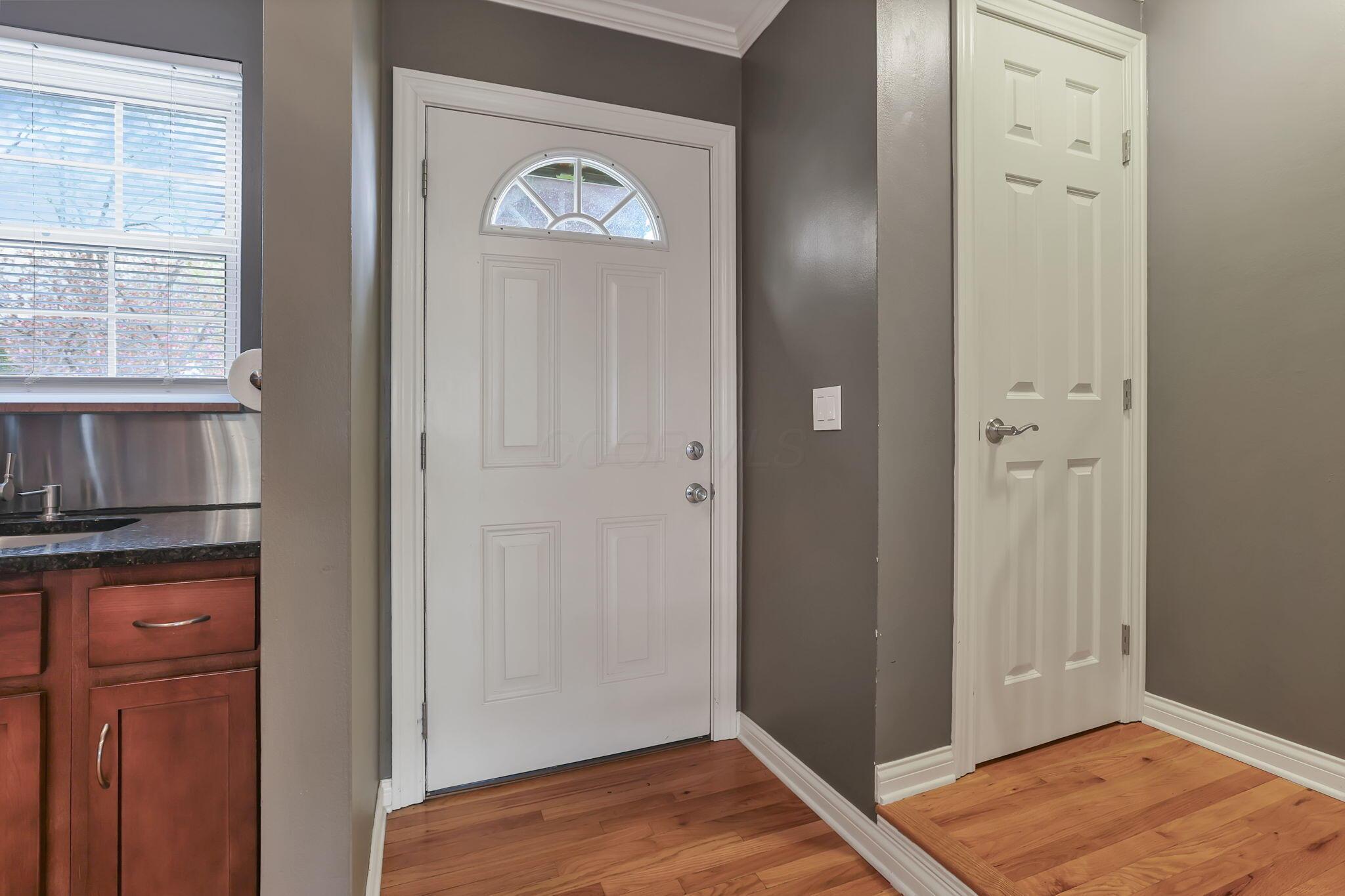 831 Mcclain Road, Columbus, Ohio image 3