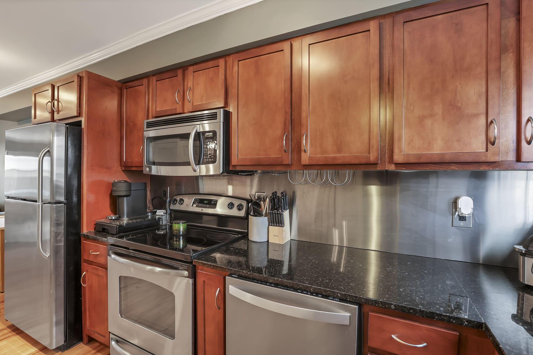 831 Mcclain Road, Columbus, Ohio image 10
