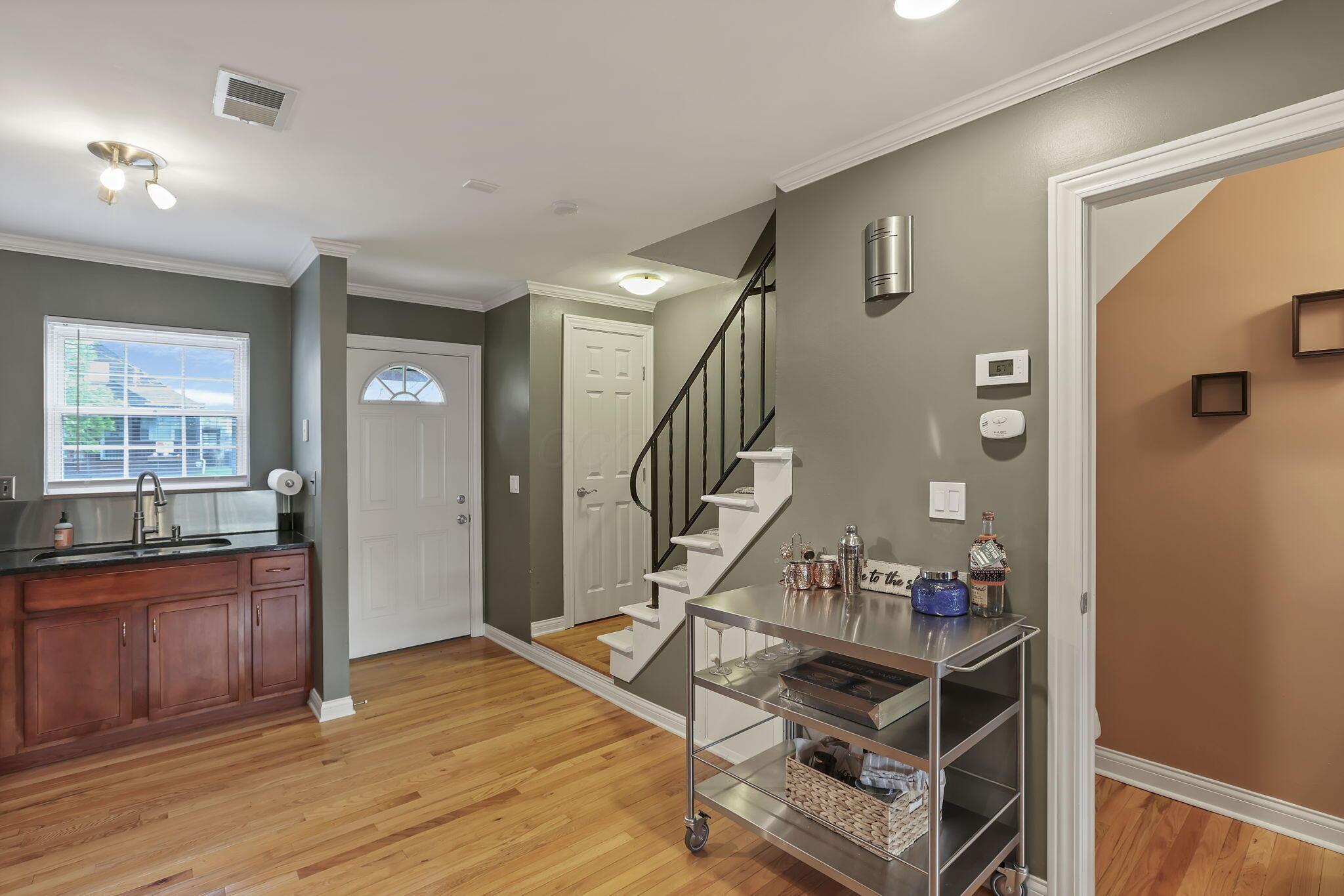 831 Mcclain Road, Columbus, Ohio image 7
