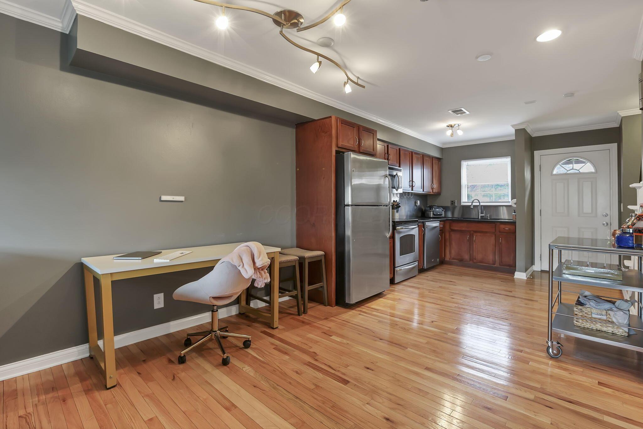 831 Mcclain Road, Columbus, Ohio image 15