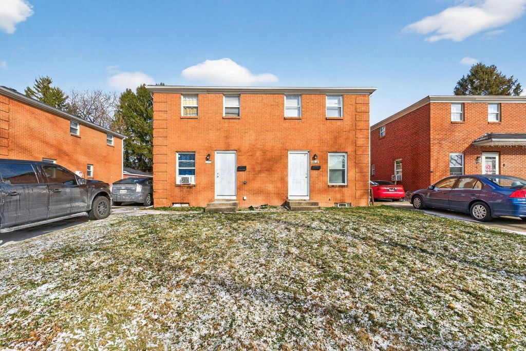 Photo of 4084 Larry Place, Columbus, OH 43227 (MLS # 226002180)