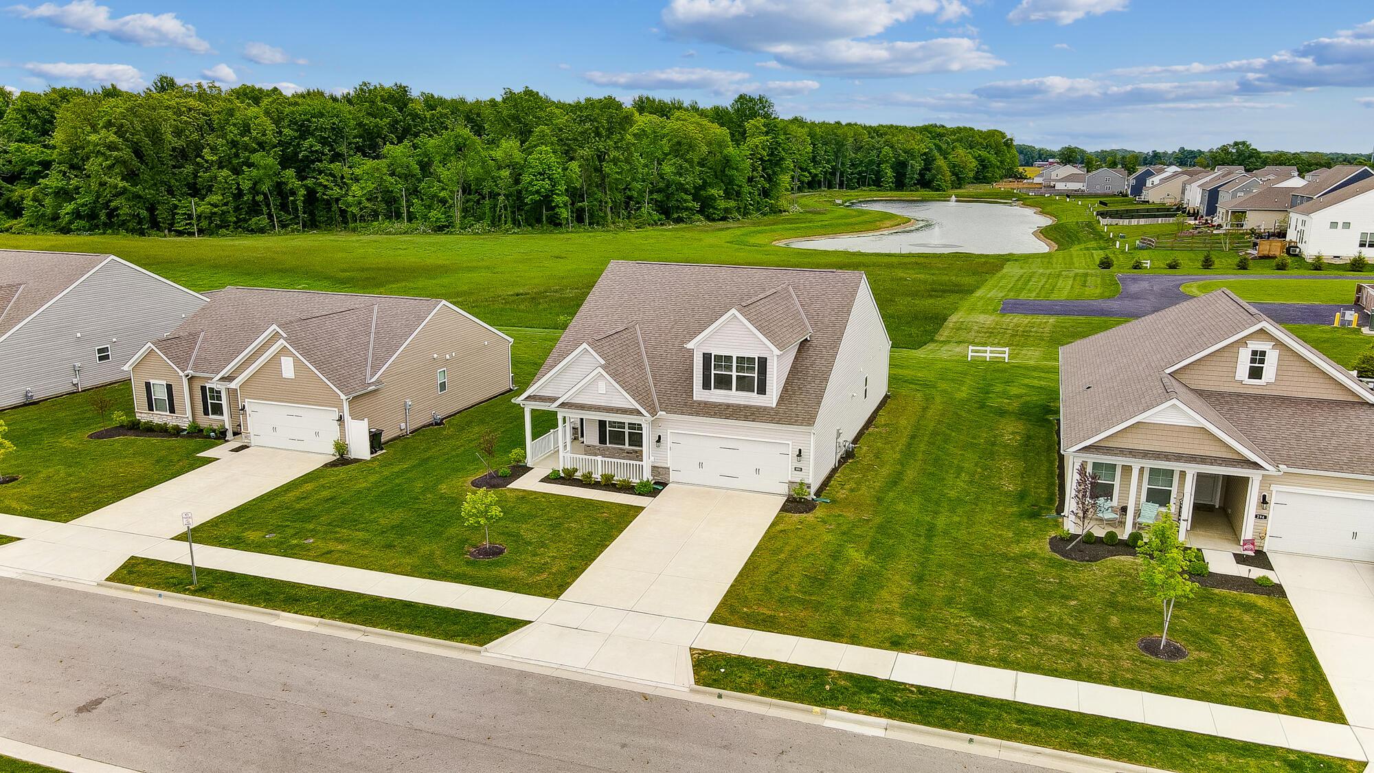 298 Mannaseh Drive, Granville, Ohio image 6