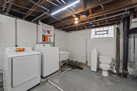 Tiny photo for 140 Guernsey Avenue, Columbus, OH 43204 (MLS # 226000904)