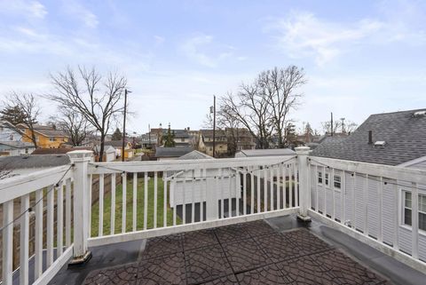 Tiny photo for 140 Guernsey Avenue, Columbus, OH 43204 (MLS # 226000904)