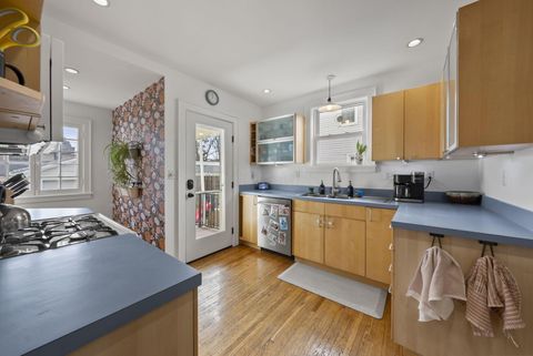 Tiny photo for 140 Guernsey Avenue, Columbus, OH 43204 (MLS # 226000904)