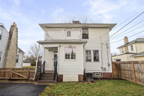 Tiny photo for 140 Guernsey Avenue, Columbus, OH 43204 (MLS # 226000904)