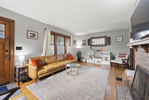 Tiny photo for 140 Guernsey Avenue, Columbus, OH 43204 (MLS # 226000904)