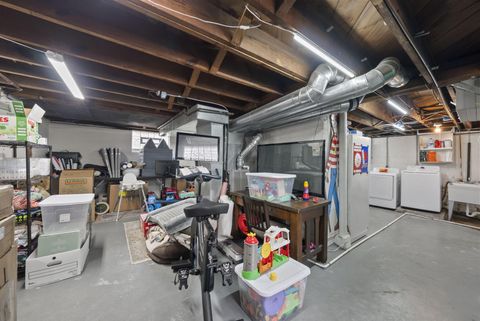 Tiny photo for 140 Guernsey Avenue, Columbus, OH 43204 (MLS # 226000904)