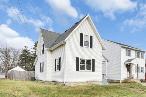 Tiny photo for 312 W 9th Street, Marysville, OH 43040 (MLS # 225045949)