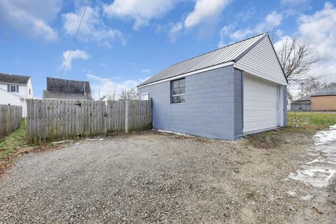 Tiny photo for 312 W 9th Street, Marysville, OH 43040 (MLS # 225045949)