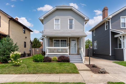Photo of 568 Sheldon Avenue, Columbus, OH 43207 (MLS # 223024808)
