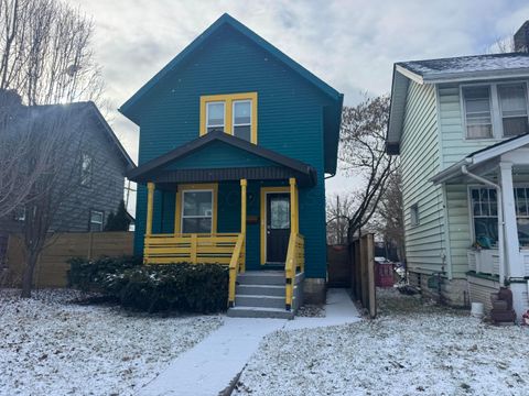 Photo of 601 Southwood Avenue, Columbus, OH 43207 (MLS # 226001161)