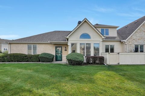 Photo of 241 Brassic Way 12 #12, Columbus, OH 43213 (MLS # 226012459)