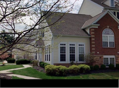 Photo of 1101 Bluffway Drive, Columbus, OH 43235 (MLS # 225039902)