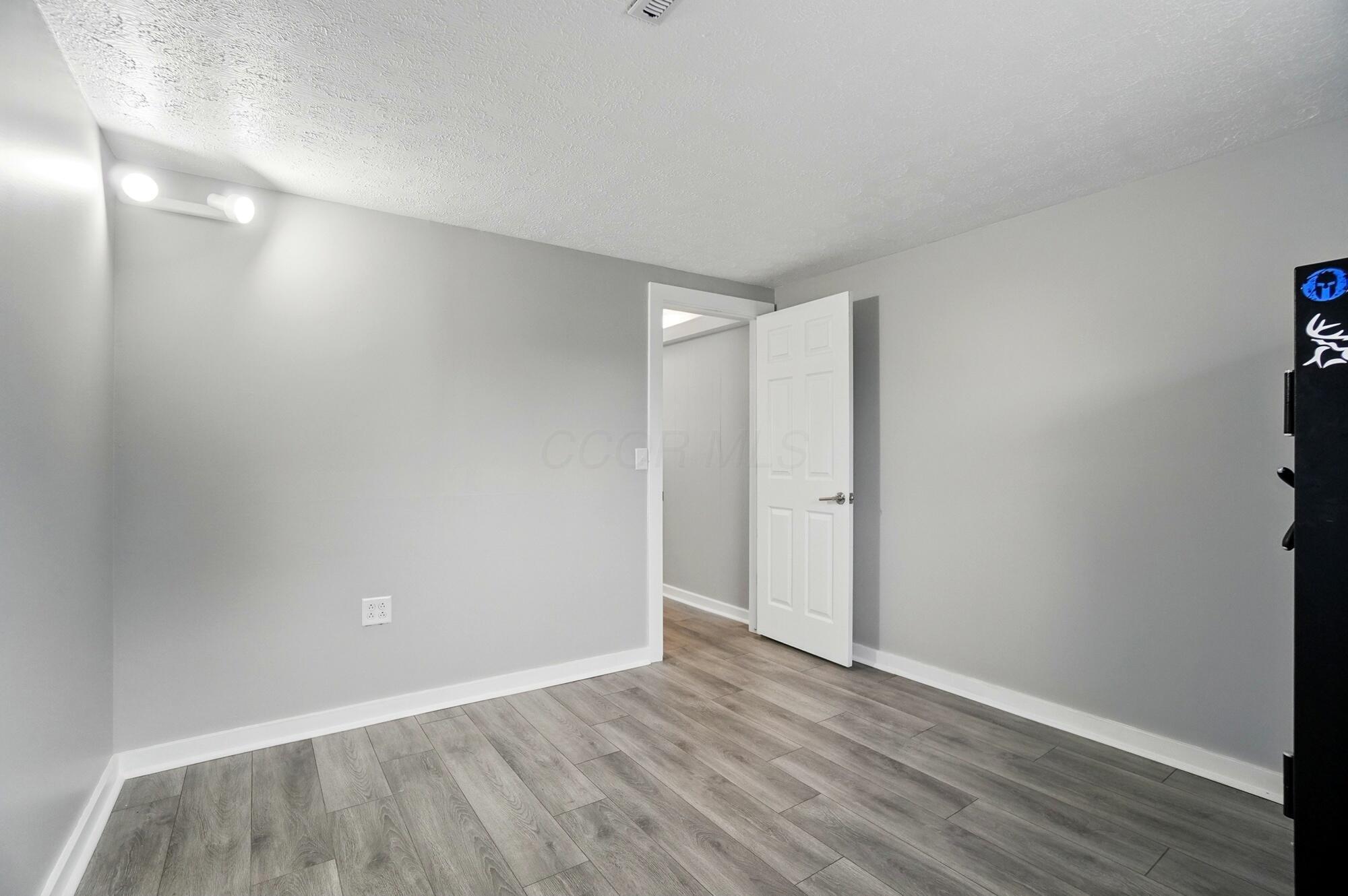 1008 London Road, West Jefferson, Ohio image 35