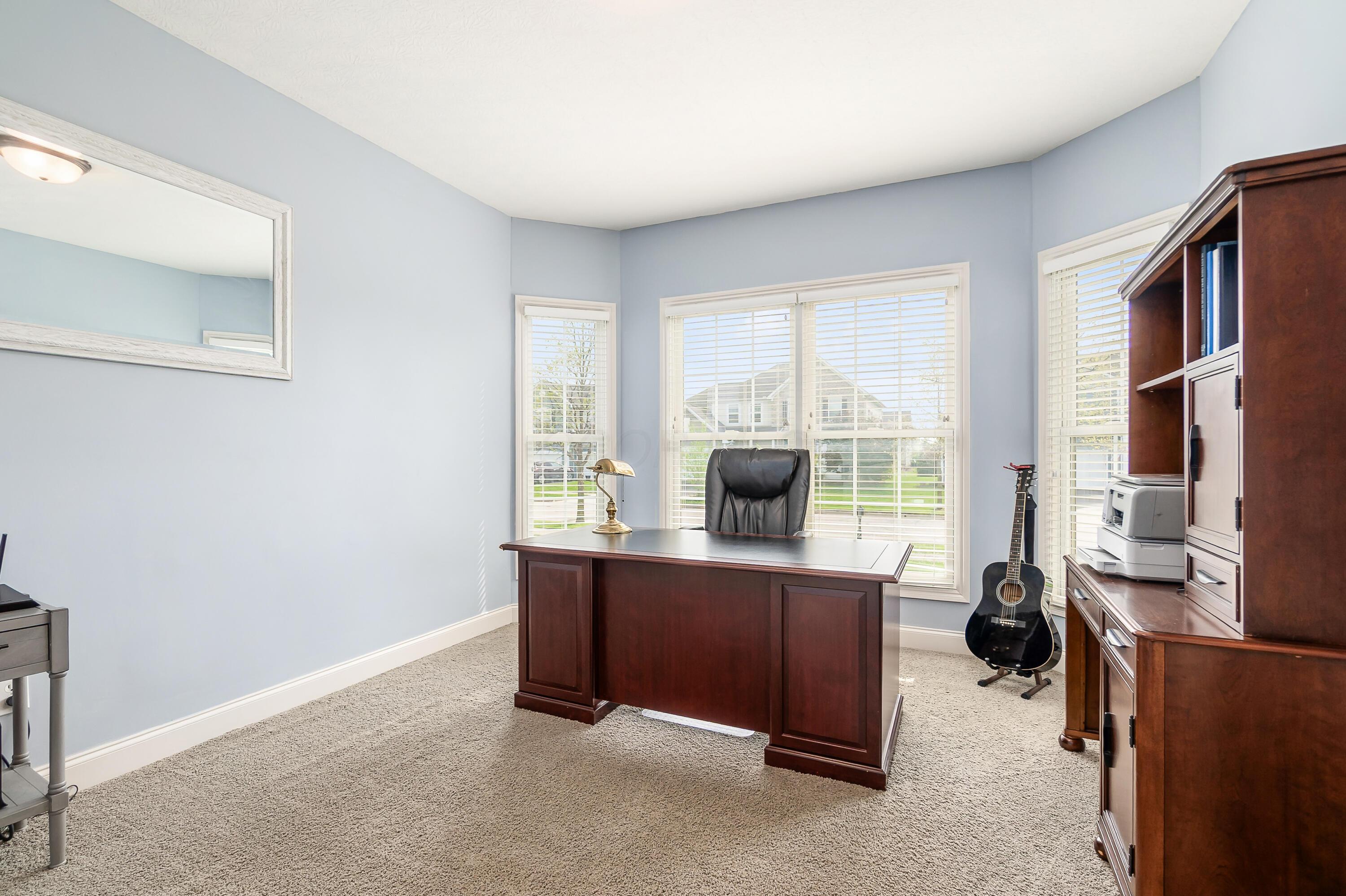 1092 Balmoral Drive, Delaware, Ohio image 9