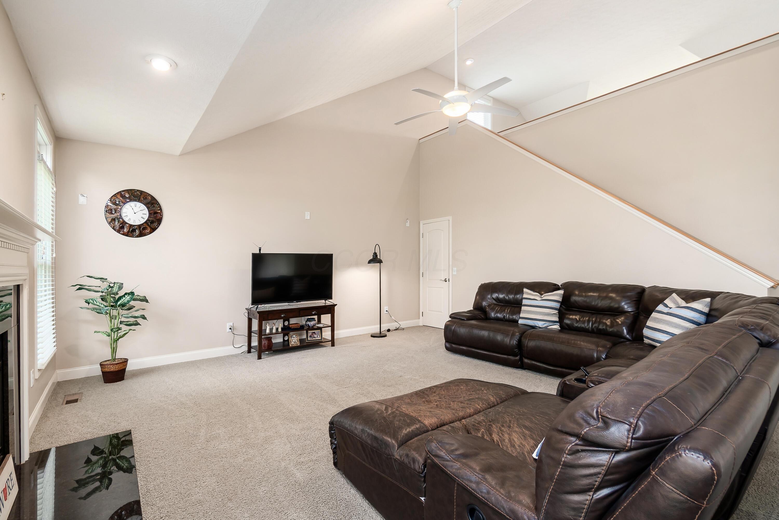 1092 Balmoral Drive, Delaware, Ohio image 19