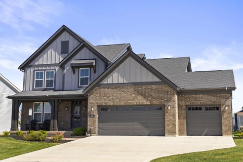 Photo of 230 Pickerington Ponds Drive, Pickerington, OH 43147 (MLS # 226035600)