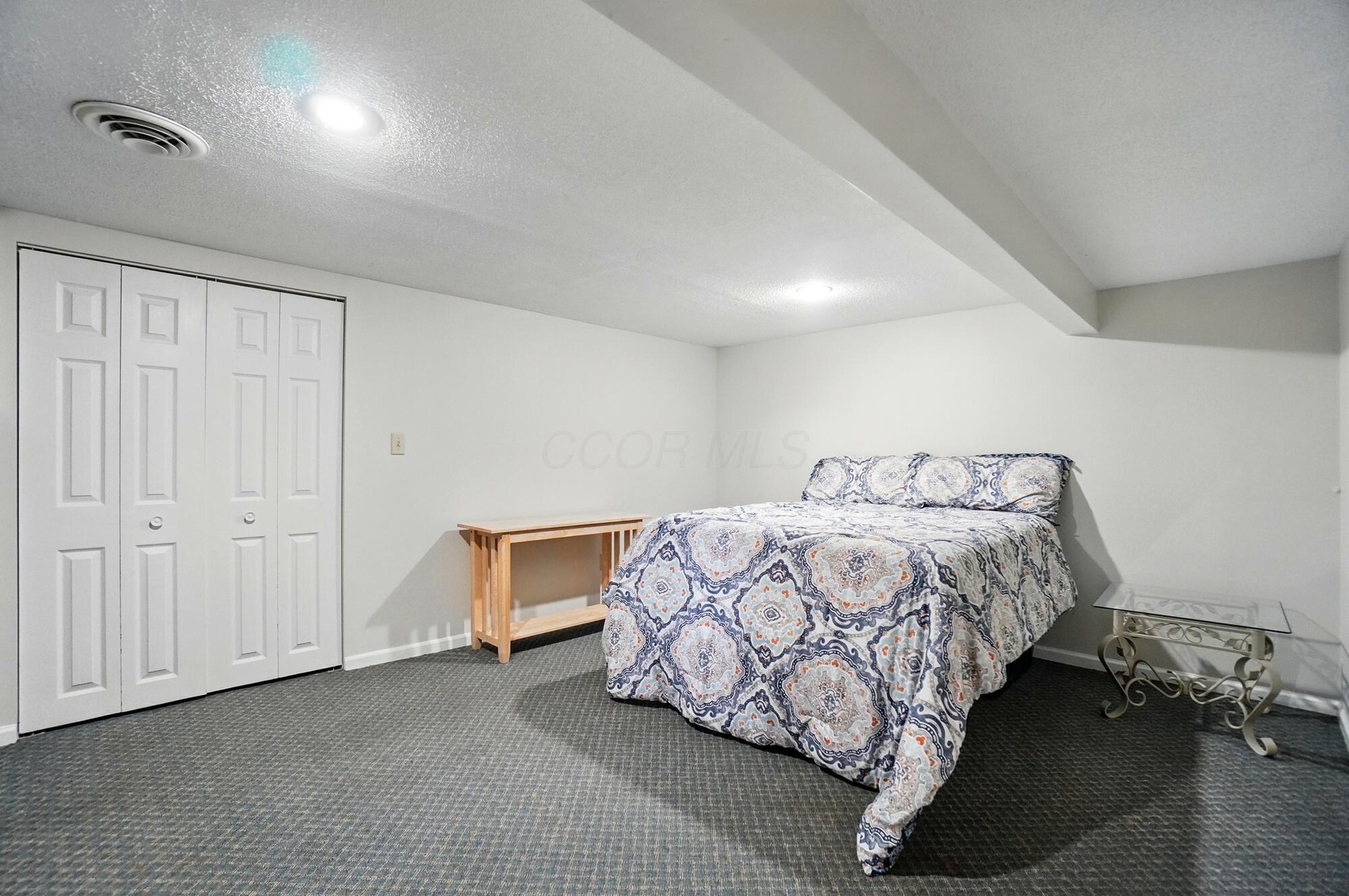 5244 Davidson Road, Hilliard, Ohio image 40