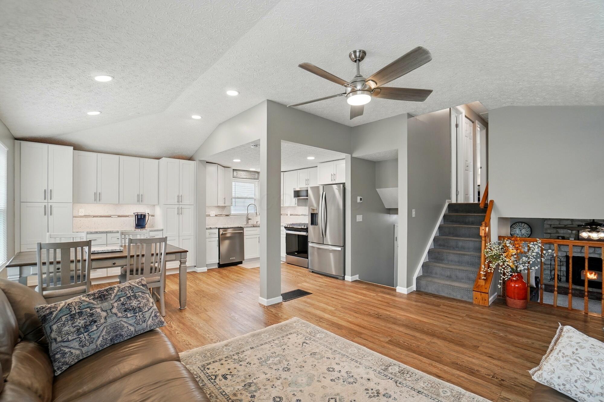 5244 Davidson Road, Hilliard, Ohio image 2