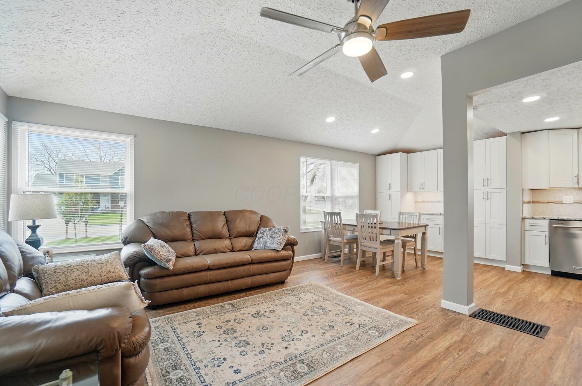 5244 Davidson Road, Hilliard, Ohio image 6