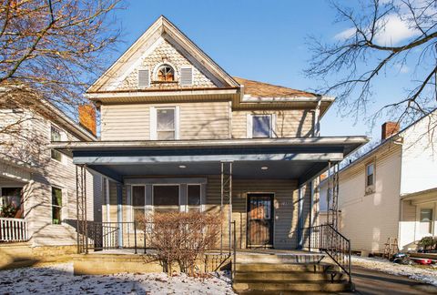 Photo of 299 N High Street, Chillicothe, OH 45601 (MLS # 226001657)