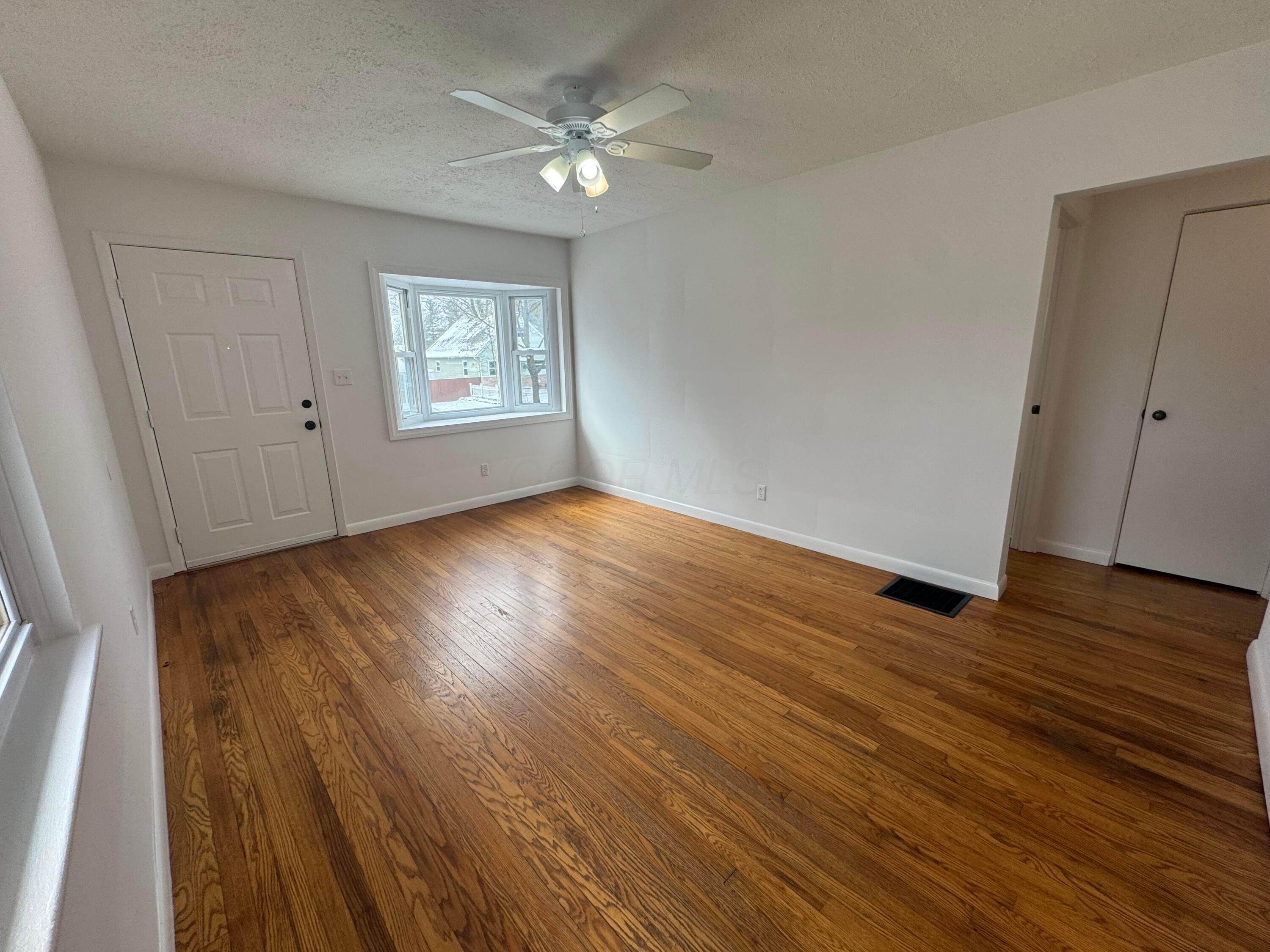 468 E Lincoln Avenue