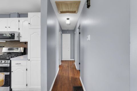 Tiny photo for 3325 Towers Court S, Columbus, OH 43227 (MLS # 225037591)