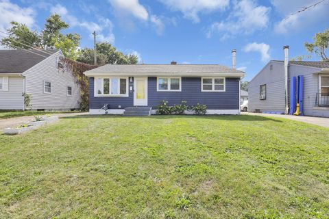 Tiny photo for 3325 Towers Court S, Columbus, OH 43227 (MLS # 225037591)
