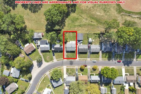 Tiny photo for 3325 Towers Court S, Columbus, OH 43227 (MLS # 225037591)