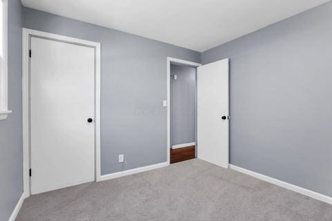 Tiny photo for 3325 Towers Court S, Columbus, OH 43227 (MLS # 225037591)
