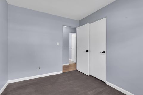 Tiny photo for 3325 Towers Court S, Columbus, OH 43227 (MLS # 225037591)