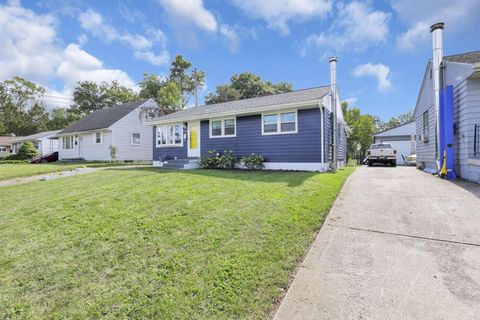 Tiny photo for 3325 Towers Court S, Columbus, OH 43227 (MLS # 225037591)