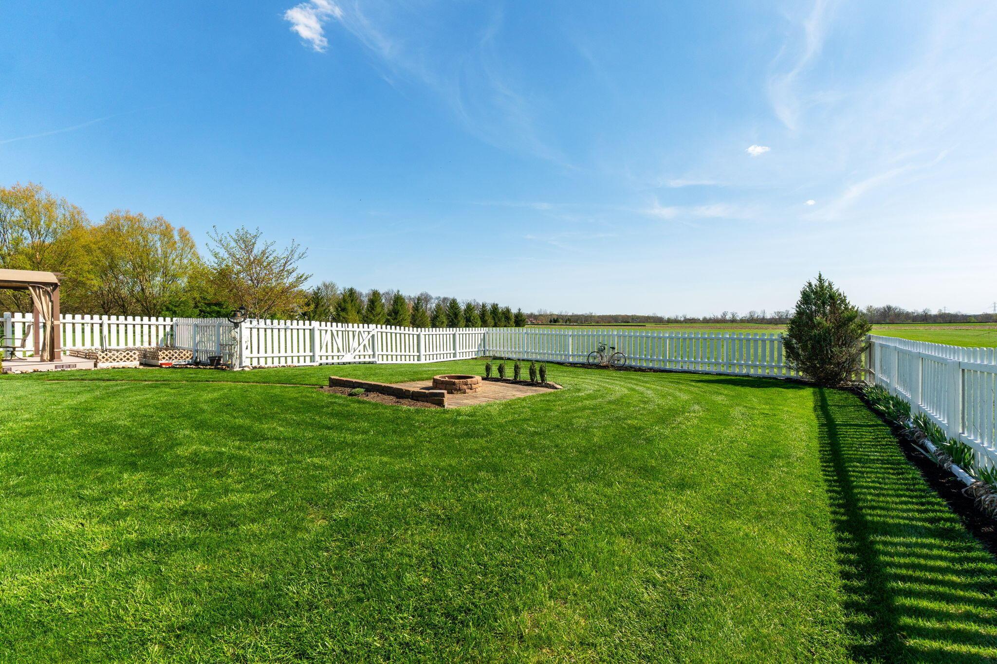 19015 Powderlick Road, Raymond, Ohio image 18