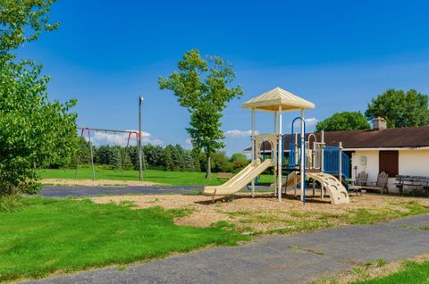 Tiny photo for 8366 Marwithe Place, New Albany, OH 43054 (MLS # 226005834)