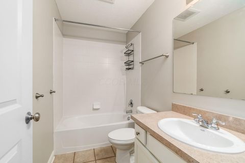 Tiny photo for 8366 Marwithe Place, New Albany, OH 43054 (MLS # 226005834)