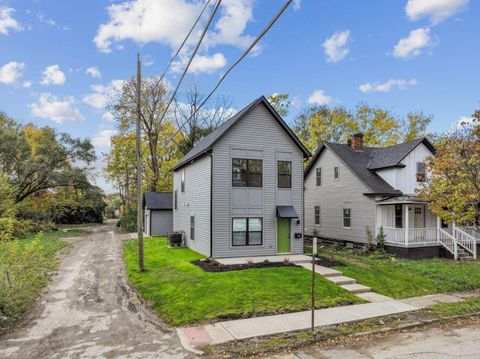 Tiny photo for 1345 E Fulton Street, Columbus, OH 43205 (MLS # 225044833)