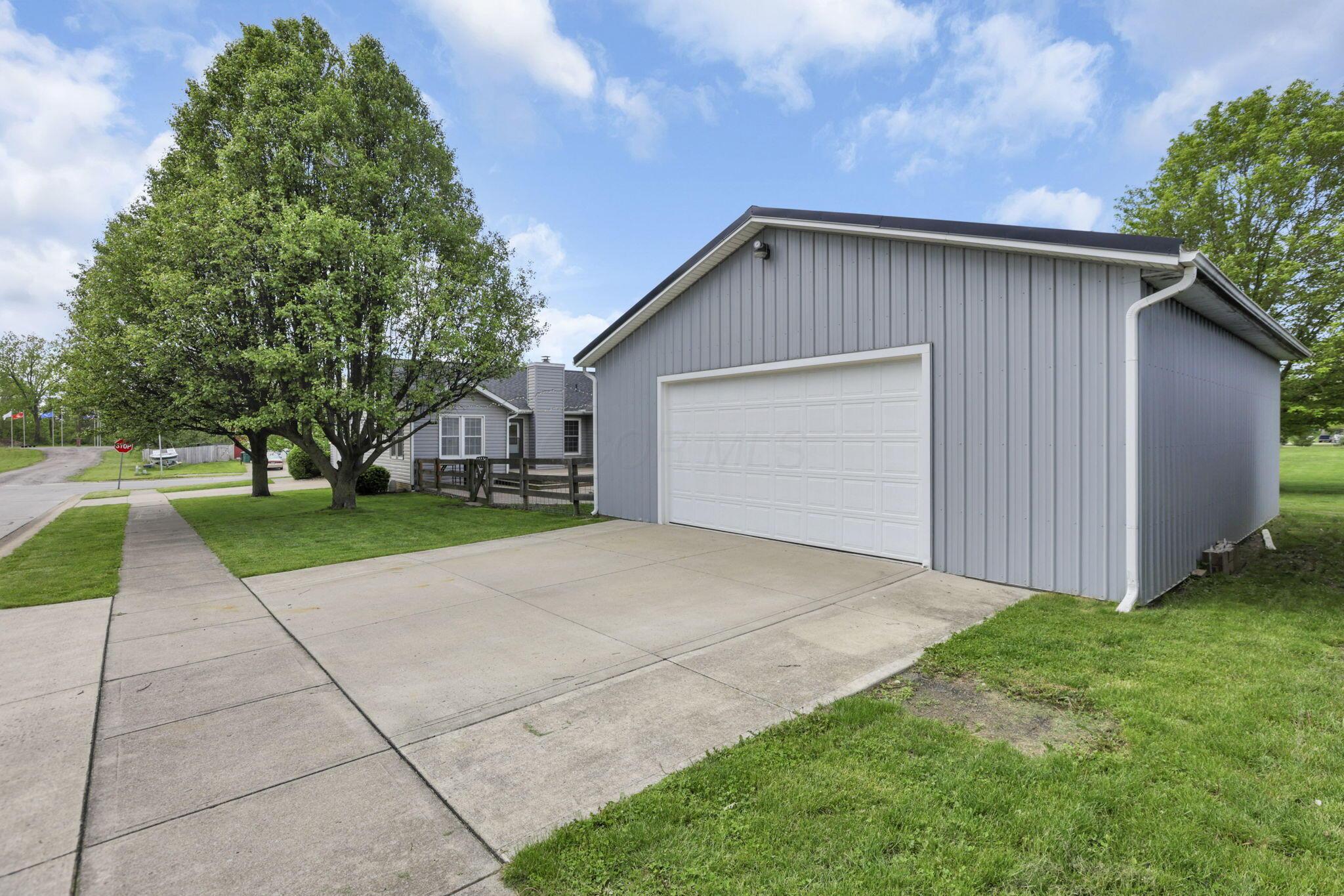11708 Broad Street, Millersport, Ohio image 48