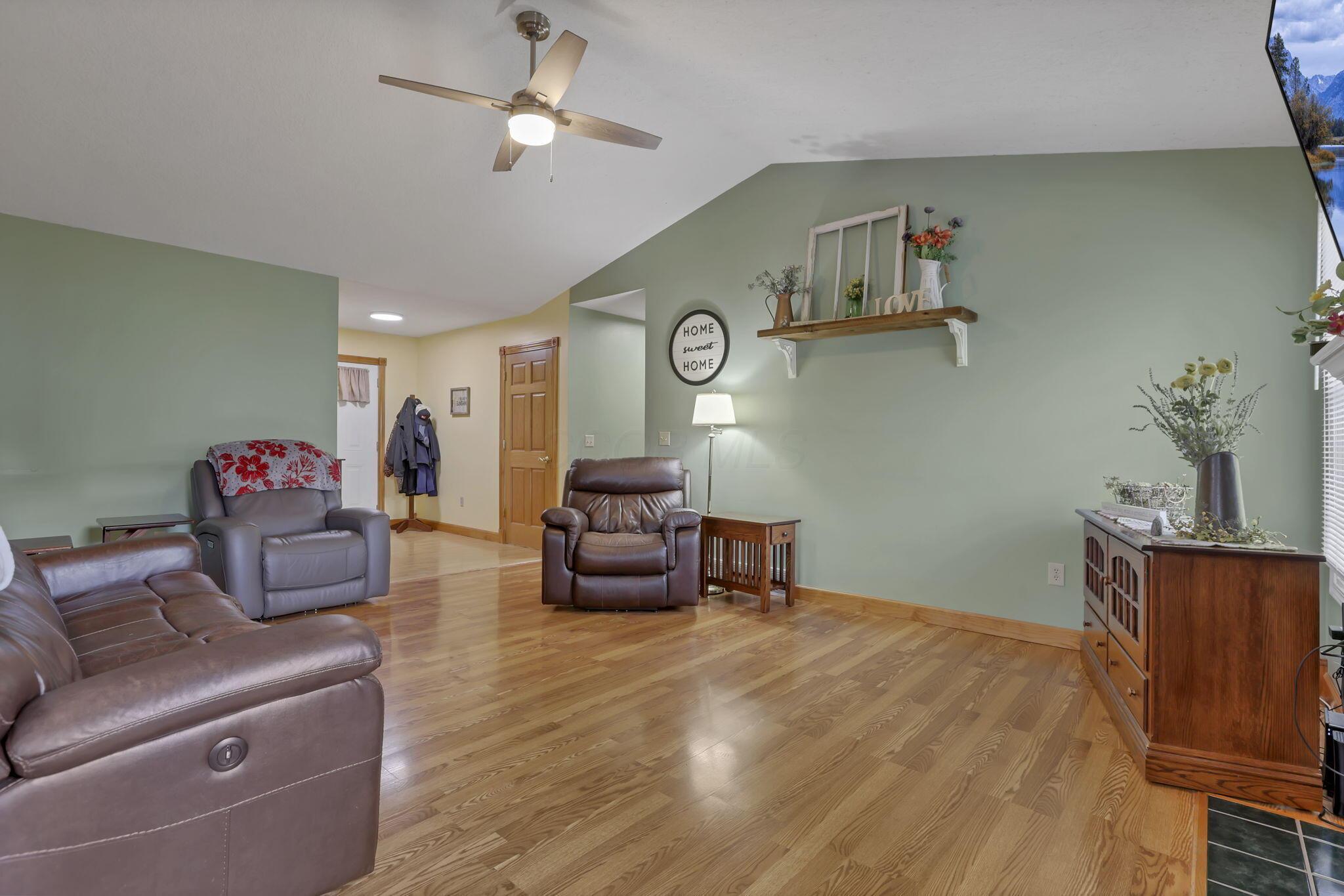 11708 Broad Street, Millersport, Ohio image 14