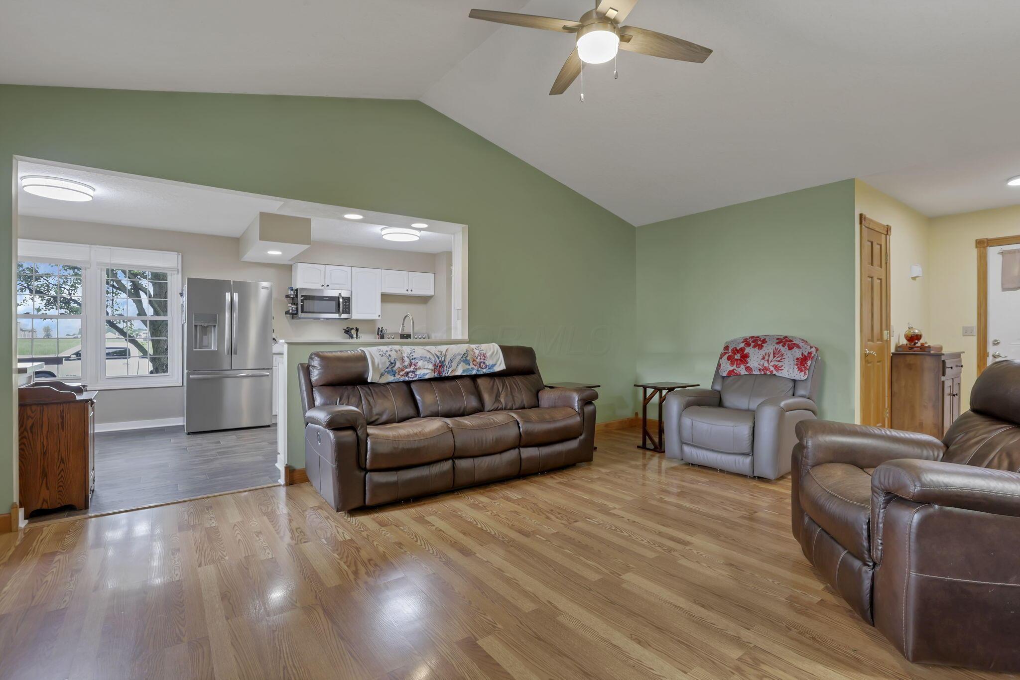 11708 Broad Street, Millersport, Ohio image 15