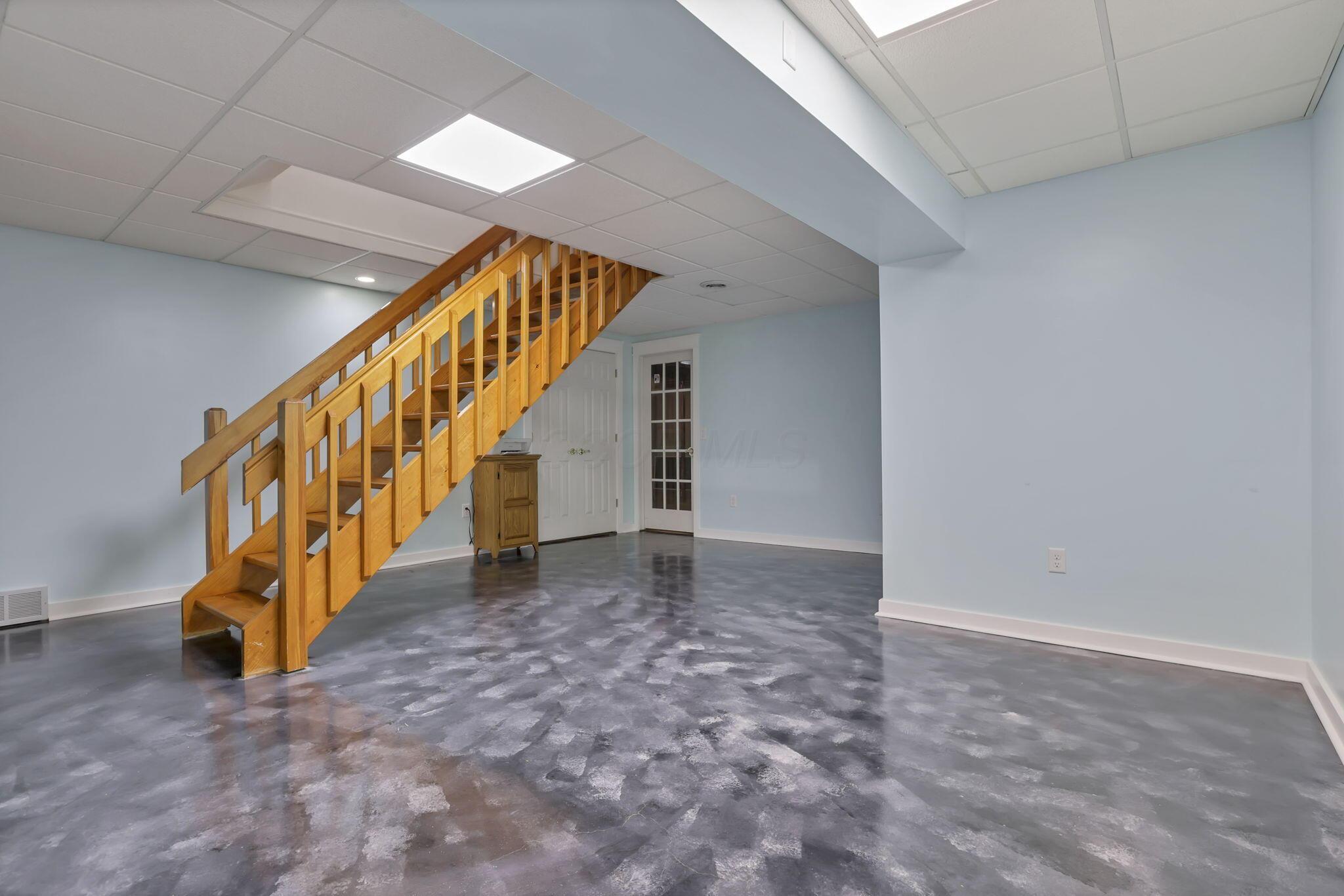 11708 Broad Street, Millersport, Ohio image 38
