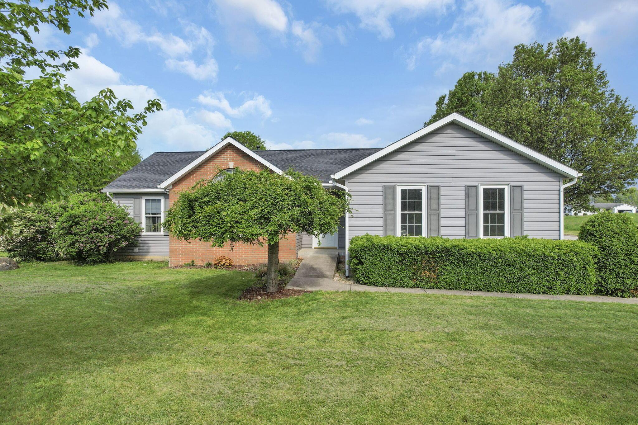 11708 Broad Street, Millersport, Ohio image 6