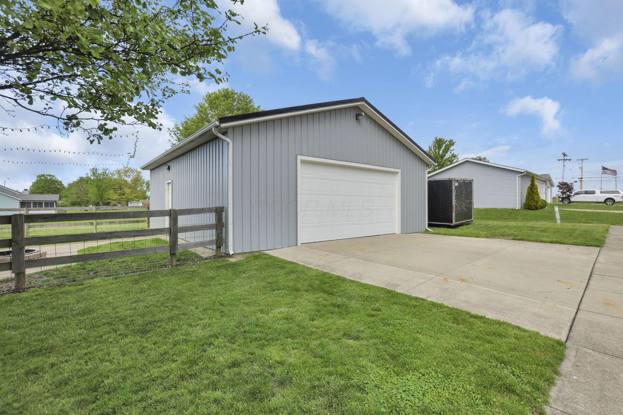 11708 Broad Street, Millersport, Ohio image 5