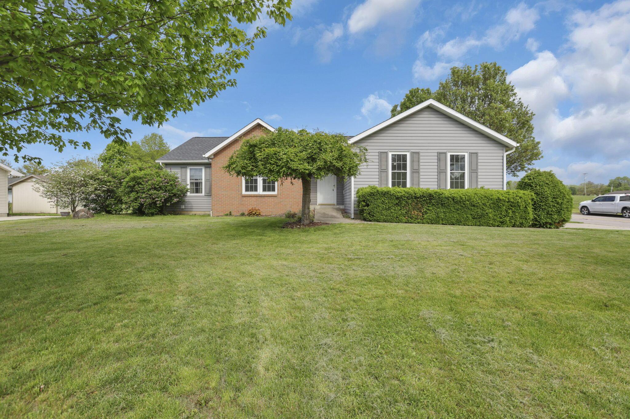 11708 Broad Street, Millersport, Ohio image 9