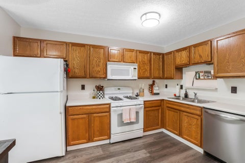 Tiny photo for 1620 Covina Drive, Columbus, OH 43228 (MLS # 226034451)